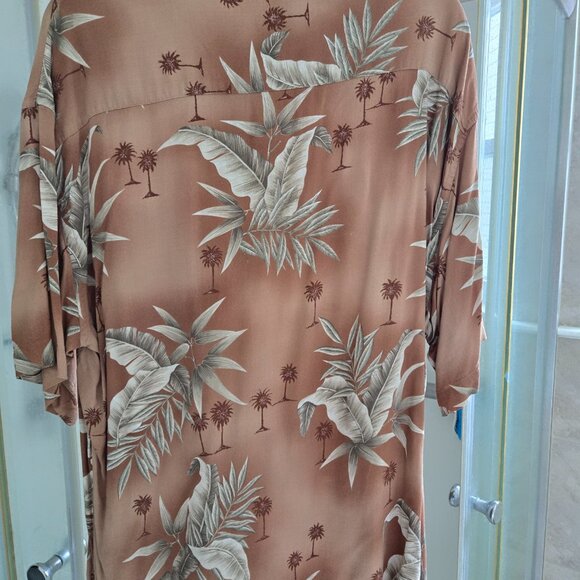 Feel like going to the islands? It's the perfect shirt - Picture 2 of 2